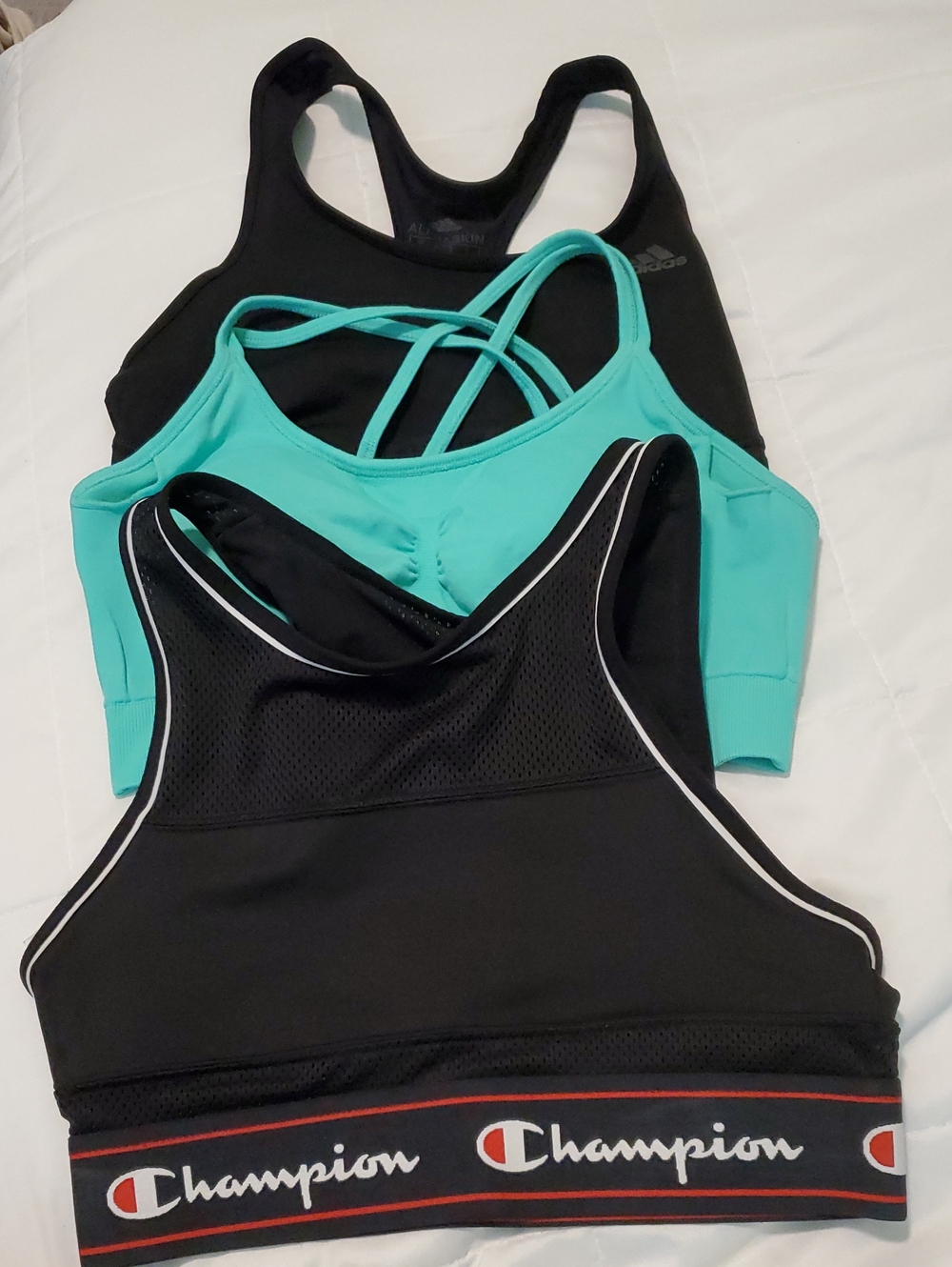 Sports Bra Lot